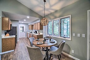 Peaceful Cottage w/ Mtn View Near ATV Trails!