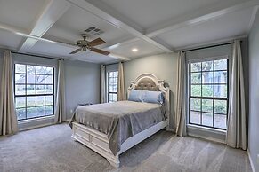 Spacious Waco Home ~ 9 Mi to Magnolia Market
