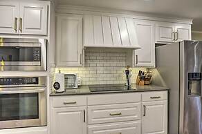 Spacious Waco Home ~ 9 Mi to Magnolia Market