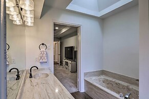 Spacious Waco Home ~ 9 Mi to Magnolia Market