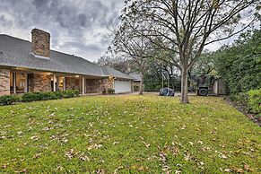 Spacious Waco Home ~ 9 Mi to Magnolia Market
