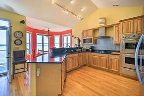 Charming Waterfront Home: Fish, Boat + More!