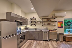 7 Mi to Dtwn Asheville: Apartment w/ Patio