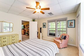 9 Mi to Sugar Mountain: Newland Cabin w/ Fire Pit!