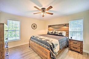 9 Mi to Sugar Mountain: Newland Cabin w/ Fire Pit!