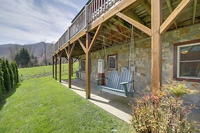 Maggie Valley Cabin w/ Private Hot Tub & Game Room