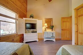 Maggie Valley Cabin w/ Private Hot Tub & Game Room