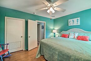 'coastal Cove' w/ Private Deck, 4 Mi to Beach