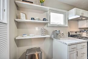 Modern South Bend Getaway ~ 3 Mi to Downtown