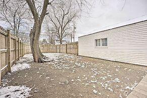 Modern South Bend Getaway ~ 3 Mi to Downtown