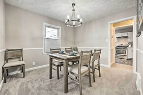 Modern South Bend Getaway ~ 3 Mi to Downtown