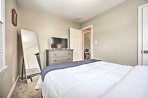 Modern South Bend Getaway ~ 3 Mi to Downtown