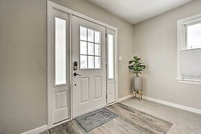 Modern South Bend Getaway ~ 3 Mi to Downtown