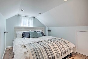 Chincoteague Island Cottage ~ 2 Mi to Beaches