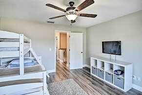 New Smyrna Beach Townhome, Walk to Bay Access!