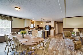 Greers Ferry Lakefront Home w/ Deck & Boat Slips!