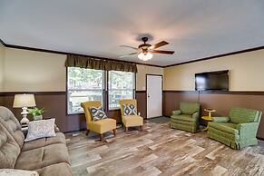 Greers Ferry Lakefront Home w/ Deck & Boat Slips!