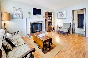 Spacious Wyoming Retreat: Fishing & Hunting