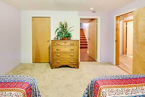 Spacious Wyoming Retreat: Fishing & Hunting