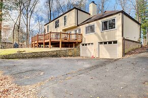 Louisville Area Home: Deck, Fire Pit, Creek!
