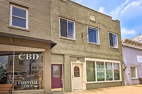 Modern Studio Apartment in Central Williamstown!