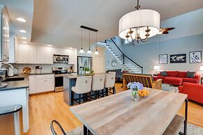 Lake Hartwell Vacation Rental w/ Boat Dock & Slip!