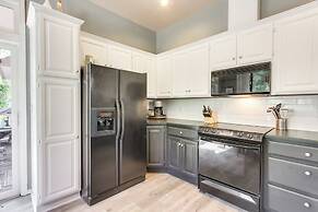 Pet-friendly Home w/ Grill, 2 Mi to Autzen Stadium