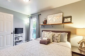 Pet-friendly Home w/ Grill, 2 Mi to Autzen Stadium