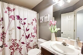 Pet-friendly Home w/ Grill, 2 Mi to Autzen Stadium