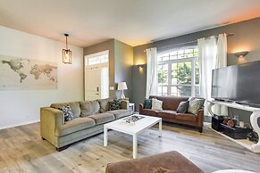 Pet-friendly Home w/ Grill, 2 Mi to Autzen Stadium