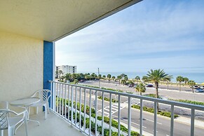 Coastal Condo w/ Balcony: Walk to Madeira Beach!