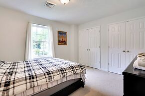 Serene Pocono Escape: 4 Mi to Tobyhanna State Park