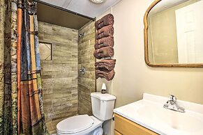 Cozy House w/ Huge Yard ~ 16 Mi to Fort Bragg