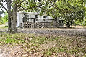 Cozy House w/ Huge Yard ~ 16 Mi to Fort Bragg