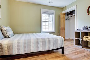 Downtown Brevard Home: Walk to Bars & Breweries!