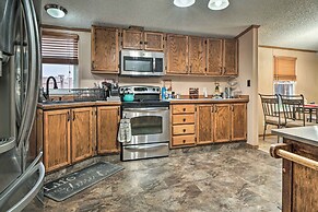 Sevierville Home: Lookout Deck, 10 Mi to Dollywood