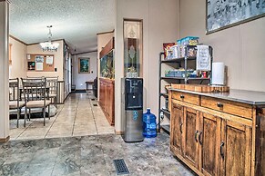 Sevierville Home: Lookout Deck, 10 Mi to Dollywood