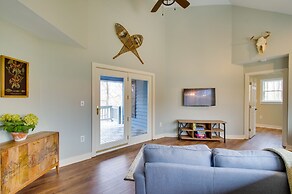 Modern Nellysford Getaway on 40 Private Acres!