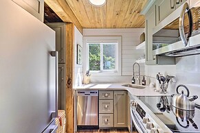 Walk to Ski Slope: Sugar Mountain Condo w/ Balcony