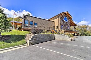 Walk to Ski Slope: Sugar Mountain Condo w/ Balcony