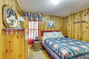 Historic Keystone Cabin Near Mount Rushmore!