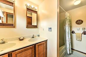 Breezy Ship Bottom House w/ Yard + Beach Access!