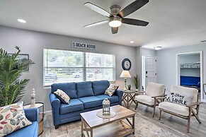 Breezy Largo Getaway - 5 Minutes to Beach!
