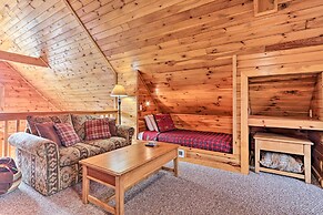 Homey Sevierville Cabin w/ Deck Near Pigeon Forge!