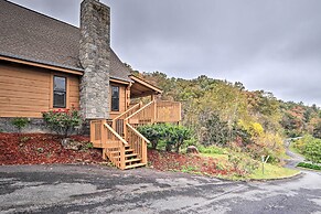 Homey Sevierville Cabin w/ Deck Near Pigeon Forge!