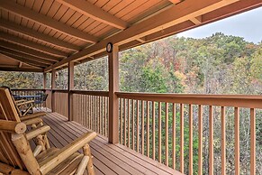 Homey Sevierville Cabin w/ Deck Near Pigeon Forge!
