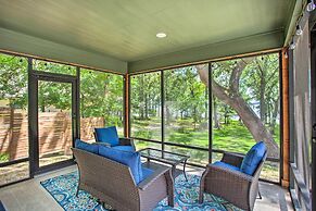 Charming Lake Fork Cottage w/ Screened-in Porch!