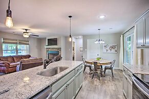 Charming Lake Fork Cottage w/ Screened-in Porch!