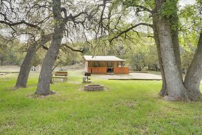 'cabana Sol' Cabin: 4 Mi to Garner State Park