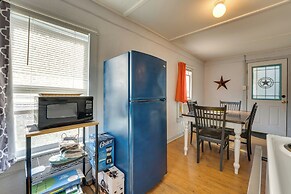 'cabana Sol' Cabin: 4 Mi to Garner State Park